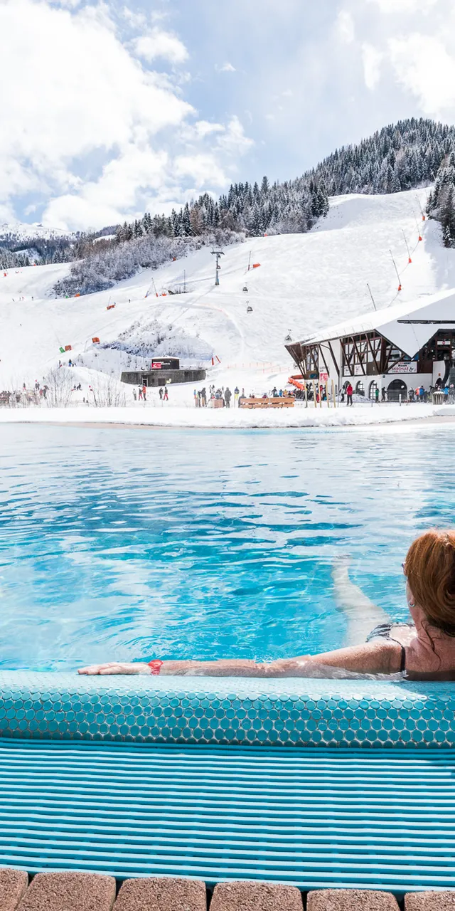 web_thermalbecken_blick_auf_piste_c_bad_kleinkirchheimer_bergbahnen.jpg